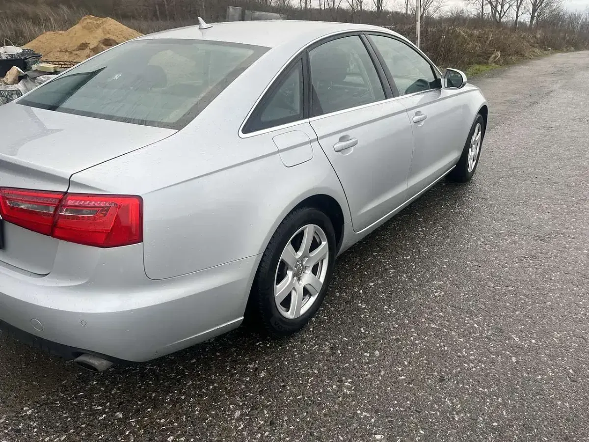 Używany Audi A6 179 KM (131 kW) 2013 Srebrny Sedan/Limuzyna