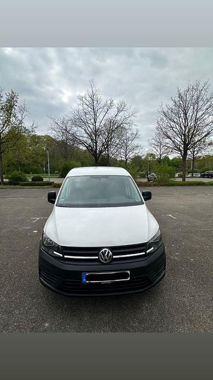 Second-hand VW Caddy 102 CP (75 kW) 2018 Alb Monovolum