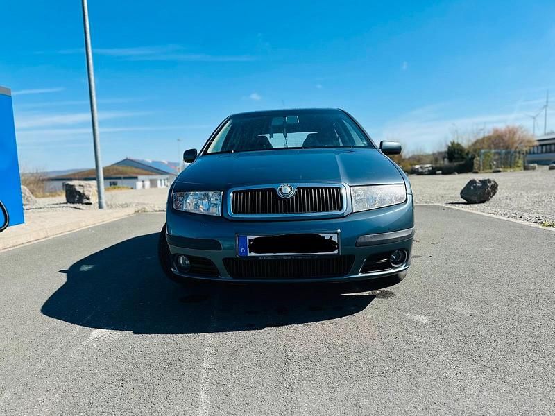 Gebraucht Skoda Fabia 2005 Grau Kleinwagen