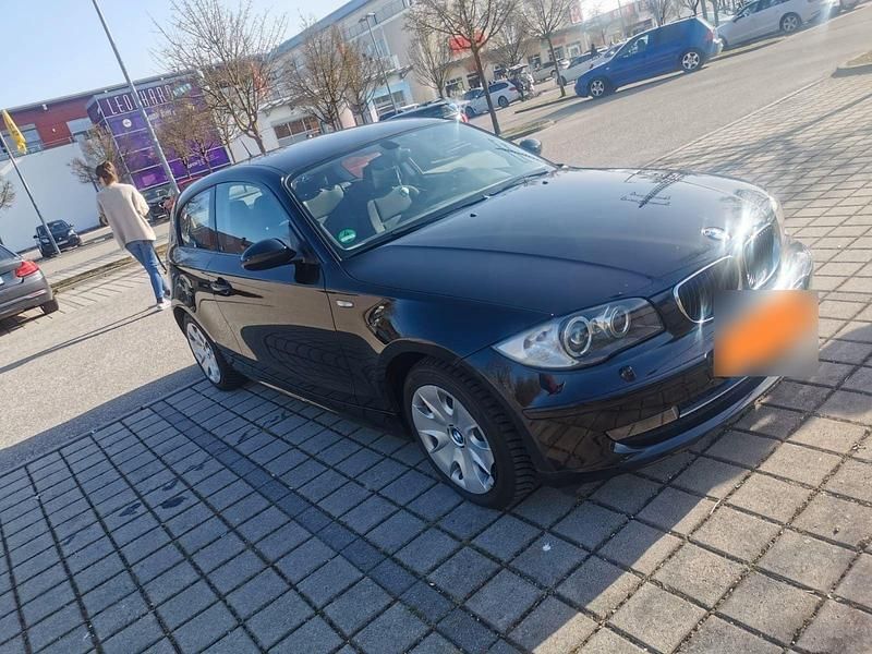 Gebraucht BMW 116 Efficient Dynamics 122 PS (89 kW) 2009 Schwarz Kleinwagen