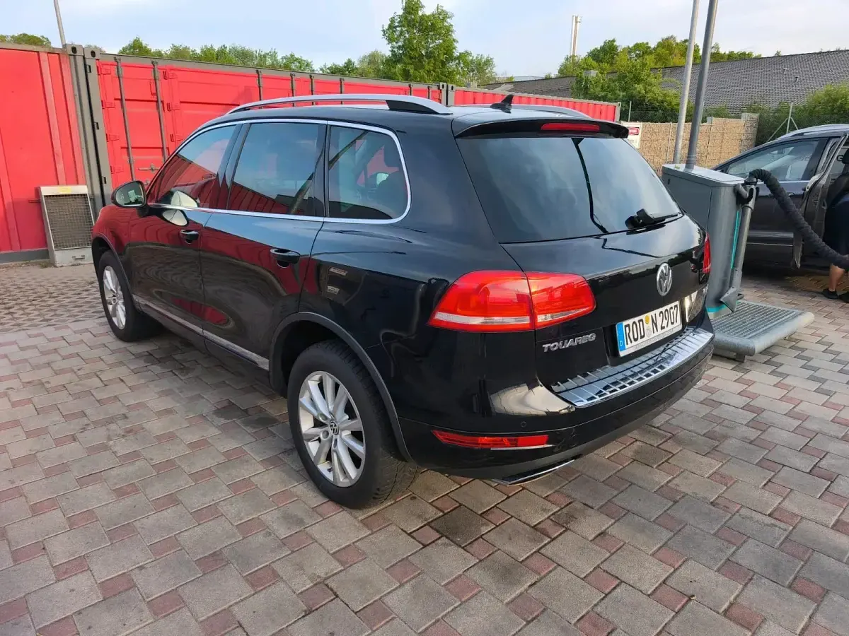 Gebraucht VW Touareg 245 PS (180 kW) 2010 Schwarz SUV