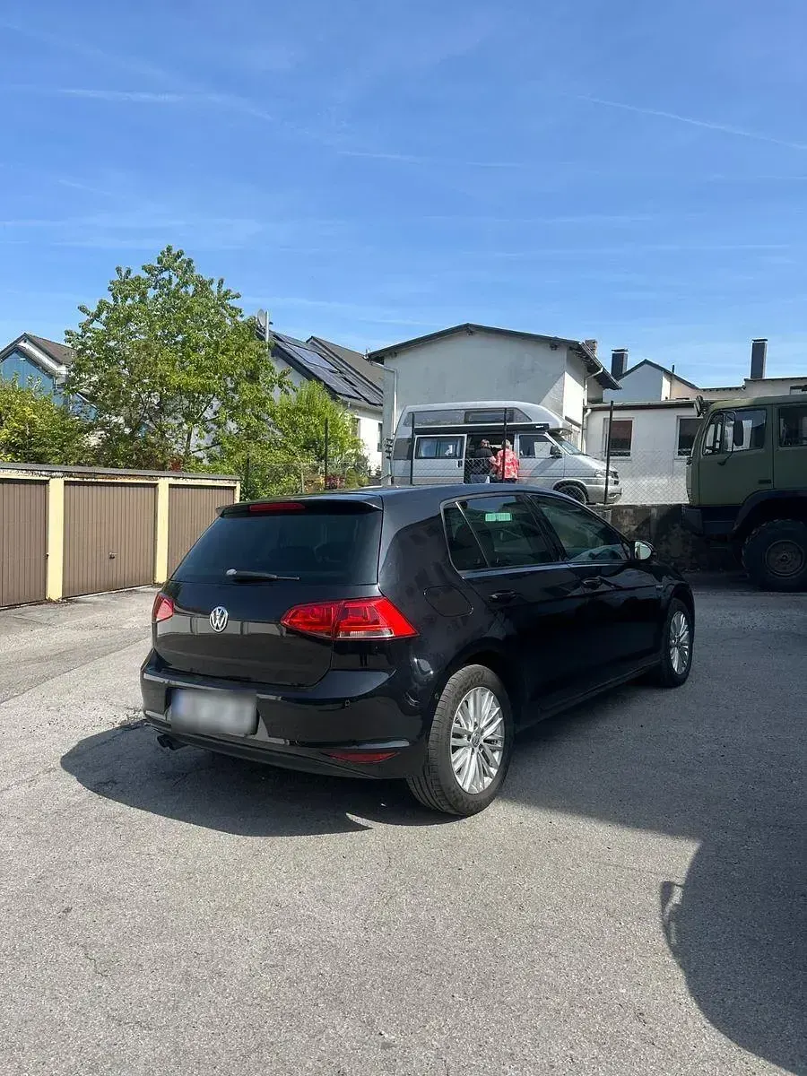 Gebraucht VW Golf VII Edition 125 PS (91 kW) 2015 Schwarz Limousine