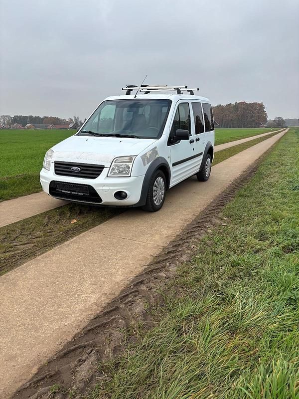 Gebraucht 2010 Ford Tourneo Connect Van / Kleinbus | 4.900 € (Fairer Preis) - Bild 1/4