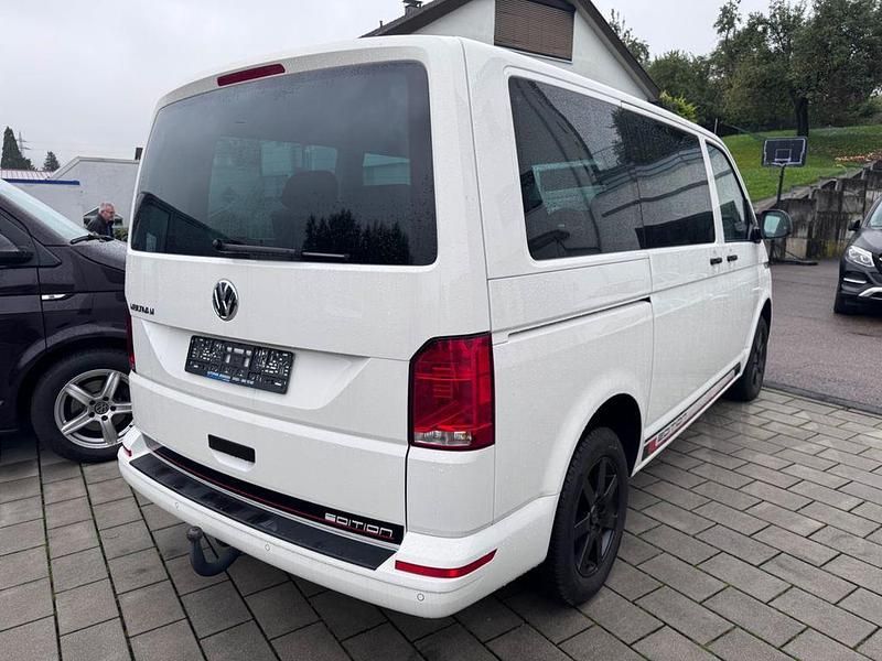 Gebraucht VW Multivan Comfortline 150 PS (110 kW) 2021 Weiß Van