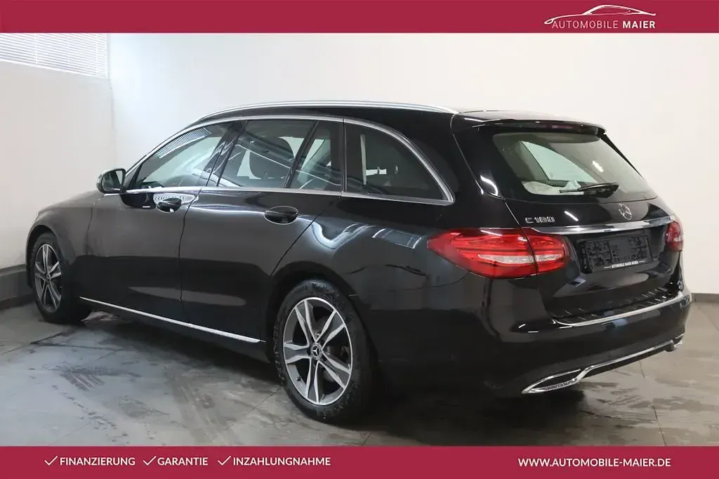 Gebraucht Mercedes C180 Avantgarde 156 PS (114 kW) 2018 Obsidianschwarz  metalliclack Kombi