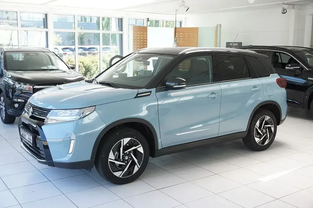 Neu Suzuki Vitara Comfort 110 PS (80 kW) 2026 Blau SUV