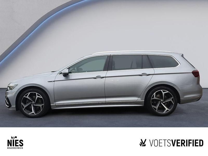 Gebraucht VW Passat Elegance 190 PS (139 kW) 2022 Silber Limousine
