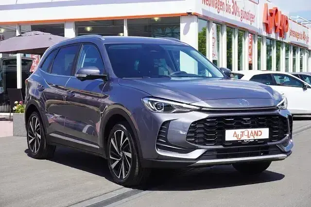 Neu MG ZS Luxury 197 PS (144 kW) 2026 Grau SUV