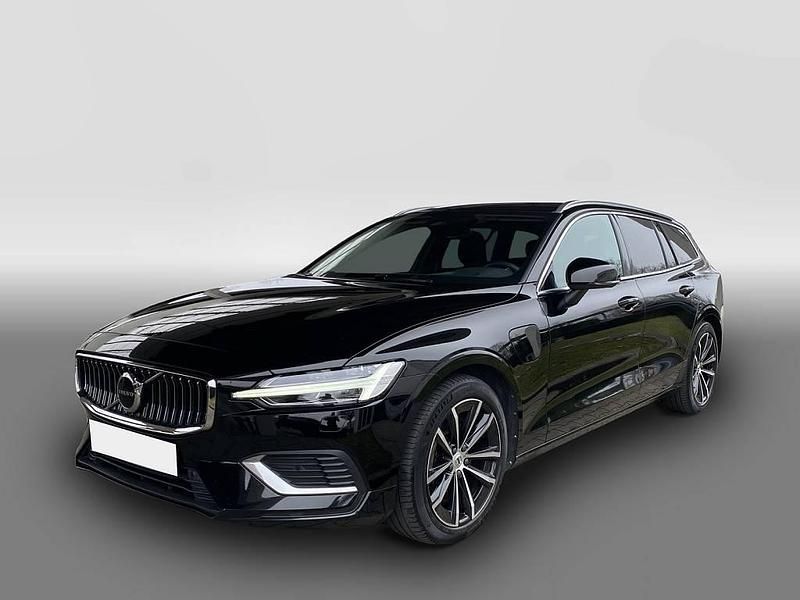 Gebraucht Volvo V60 Core 398 PS (292 kW) 2022 Schwarz Kombi