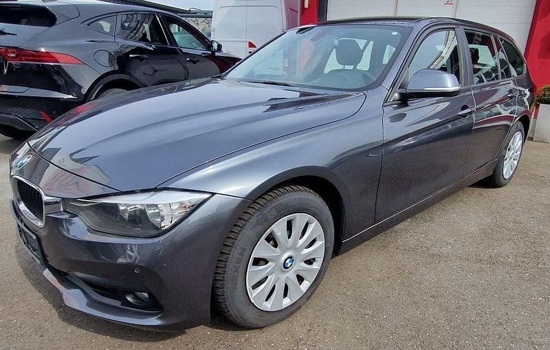 Other Gebraucht 2017 BMW 318 Sport Line Kombi | 7.950 € (Guter Preis) - Bild 1/4