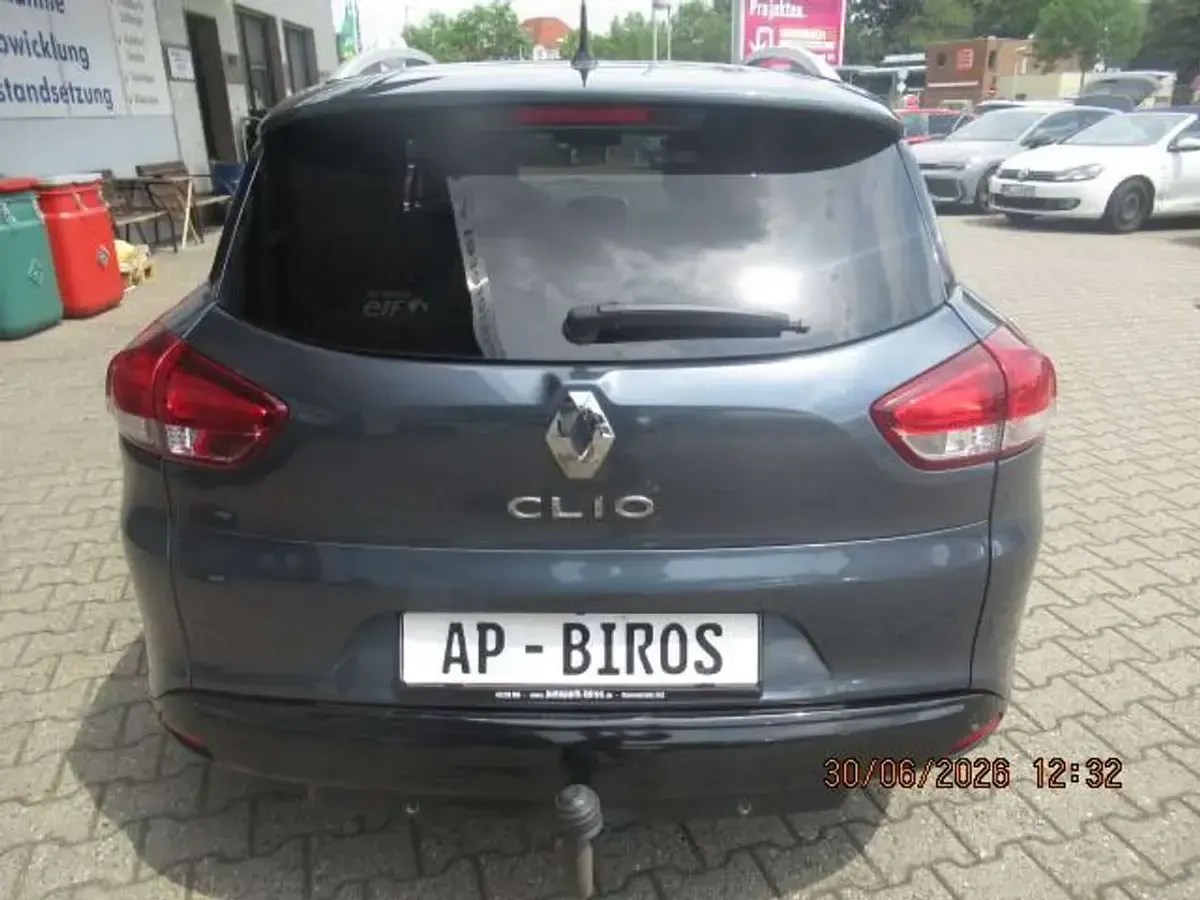 Gebraucht Renault Clio Bose Edition 118 PS (86 kW) 2018 Titangrau Kombi