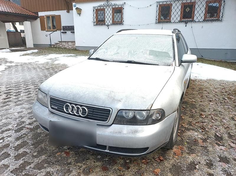 Gebraucht Audi A4 125 PS (91 kW) 1998 Kombi