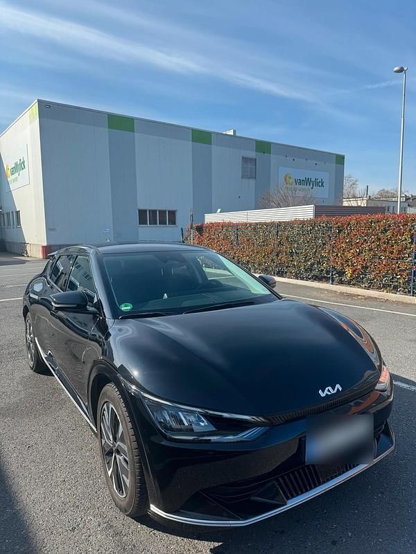 Schwarz Gebraucht 2022 Kia EV6 SUV | 25.500 € - Bild 1/4
