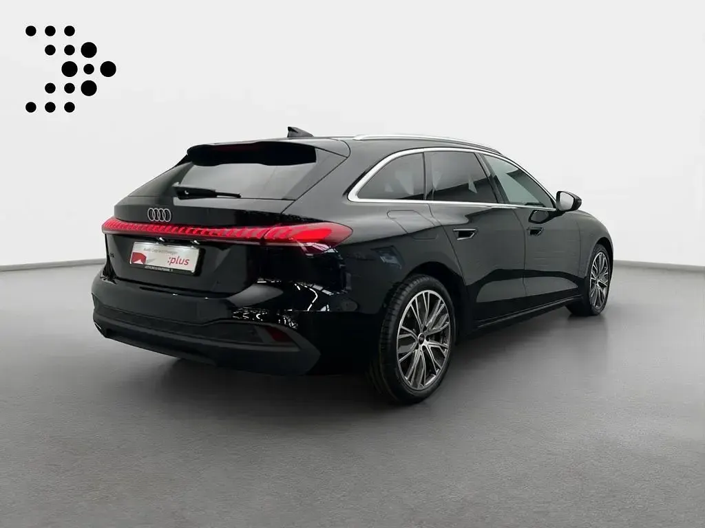 Gebraucht Audi A5 Sport 204 PS (150 kW) 2025 Mythosschwarz metallic Kombi