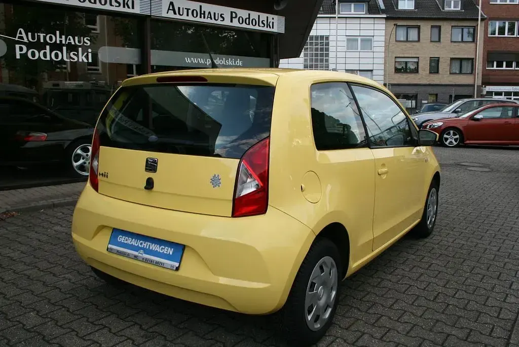 Gebraucht Seat Mii 60 PS (44 kW) 2016 Gelb Kleinwagen