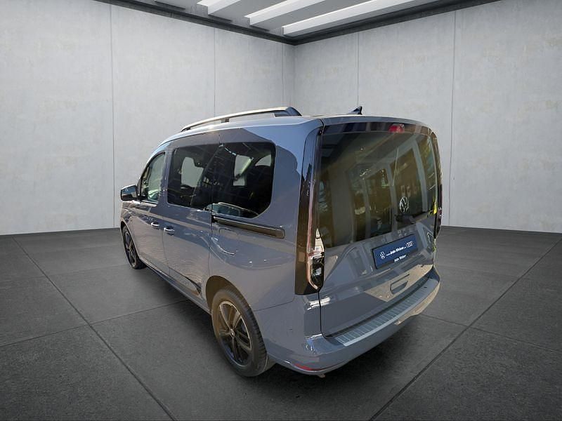 Gebraucht VW Caddy 116 PS (85 kW) 2024 Grau Van / Kleinbus