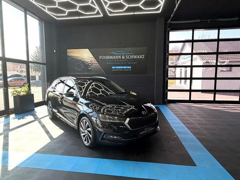 Usado Skoda Octavia 245 HP (180 kW) 2020 Andere Sedan