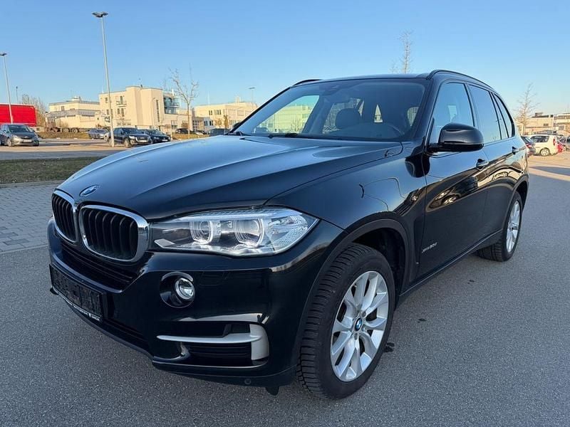 Gebraucht BMW X5 258 PS (189 kW) 2018 Saphirschwarz SUV