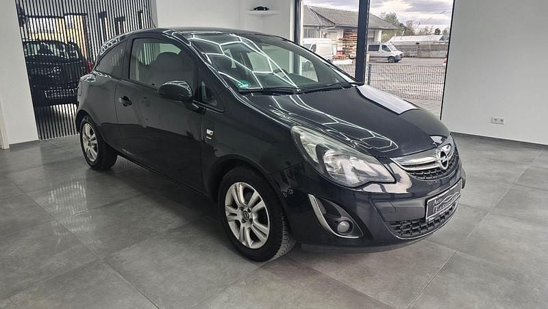 Gebraucht Opel Corsa 87 PS (63 kW) 2014 Schwarz Kleinwagen