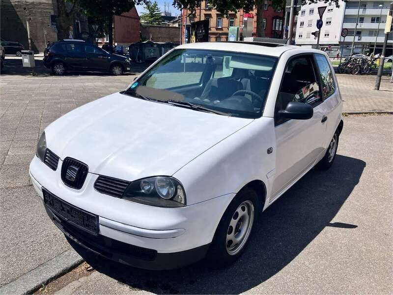Weiß Gebraucht 2002 Seat Arosa Kleinwagen | 850 € (Fairer Preis) - Bild 1/4