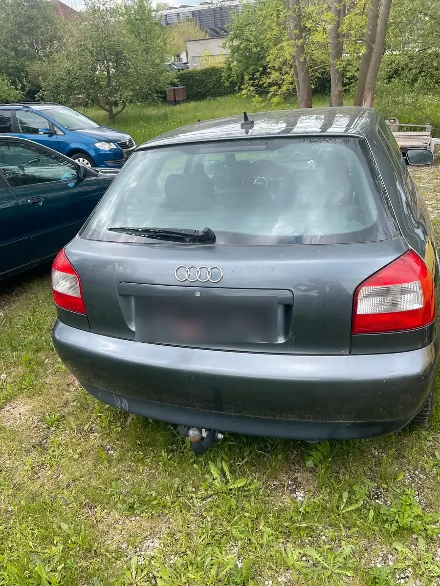 Gebraucht Audi A3 102 PS (75 kW) 2003 Grün Kleinwagen