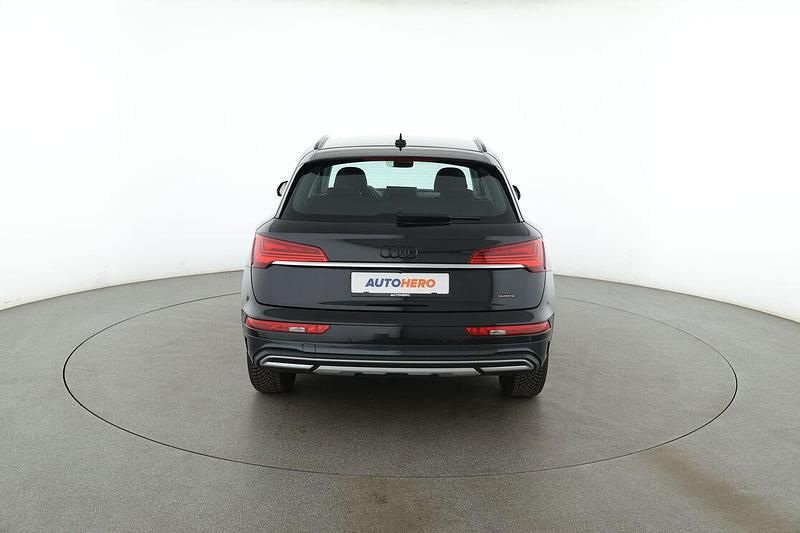 Second-hand Audi Q5 Advanced 265 CP (194 kW) 2021 Negru SUV