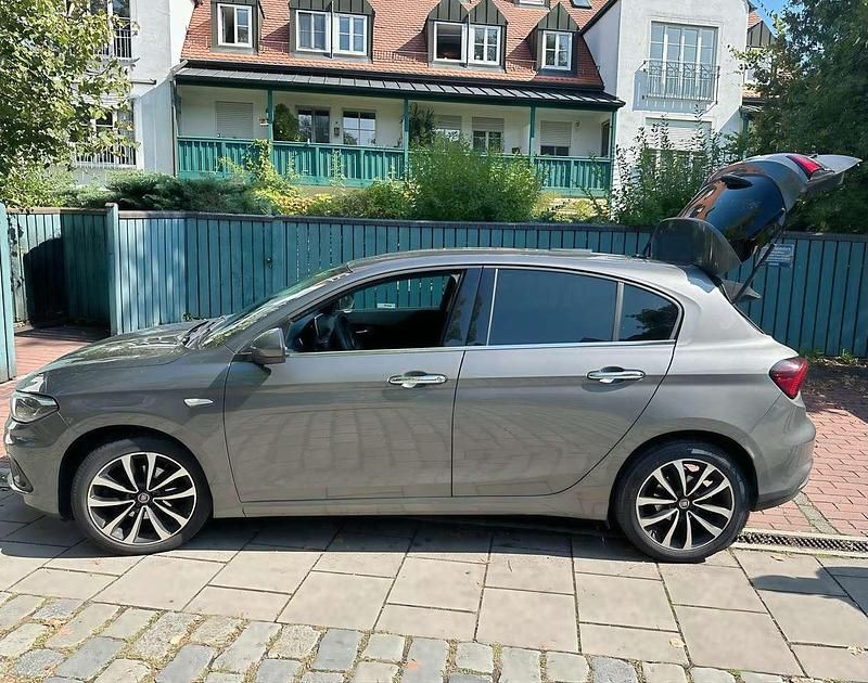 Gebraucht 2019 Fiat Tipo Lounge Limousine | 10.900 € (Fairer Preis) - Bild 1/4