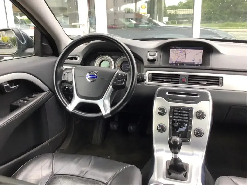 Gebraucht Volvo V70 Pro 136 PS (100 kW) 2013 Grau Kombi