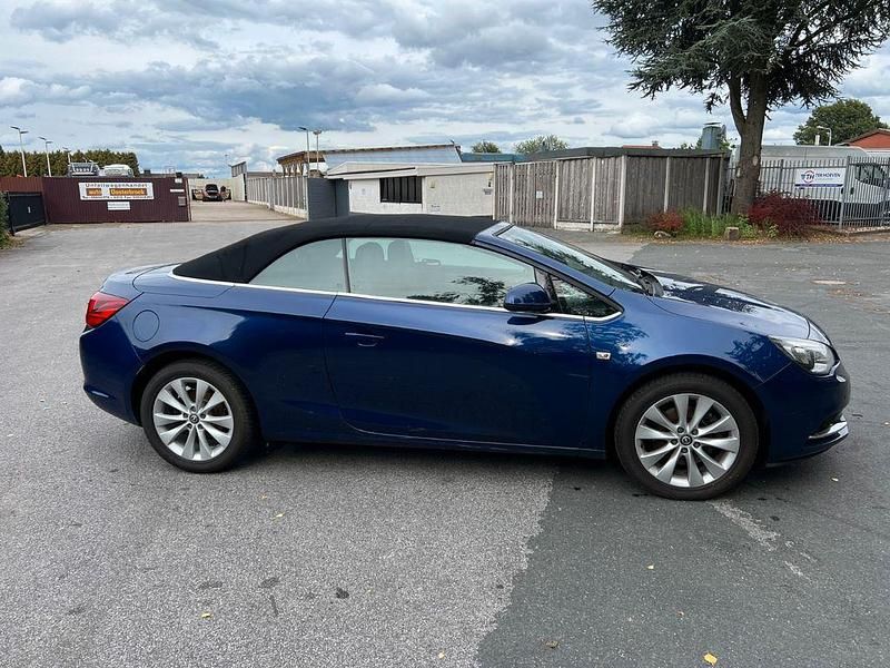 Gebraucht Opel Cascada Innovation 140 PS (102 kW) 2013 Blau Cabrio