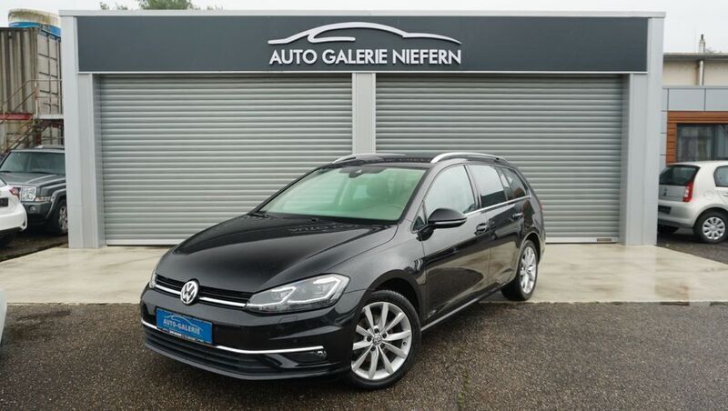 Schwarz Gebraucht 2017 VW Golf VII Highline Kombi | 11.900 € (Fairer Preis) - Bild 1/4