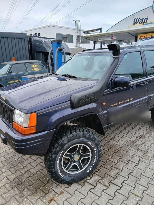 Blau Gebraucht 1997 Jeep Grand Cherokee Limited SUV | 7.699 € (Guter Preis) - Bild 1/4