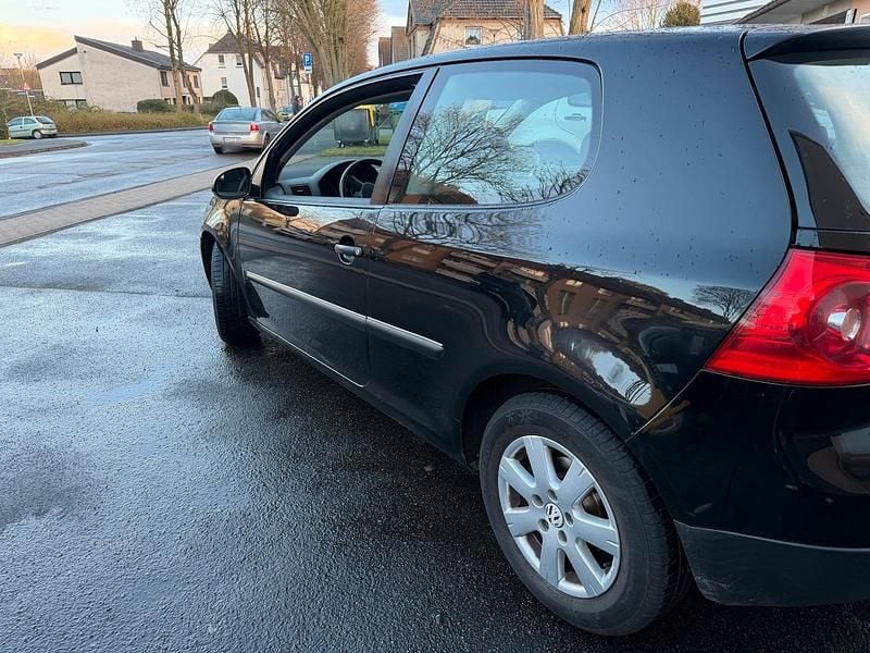 Gebraucht VW Golf 75 PS (55 kW) 2004 Schwarz Coupé