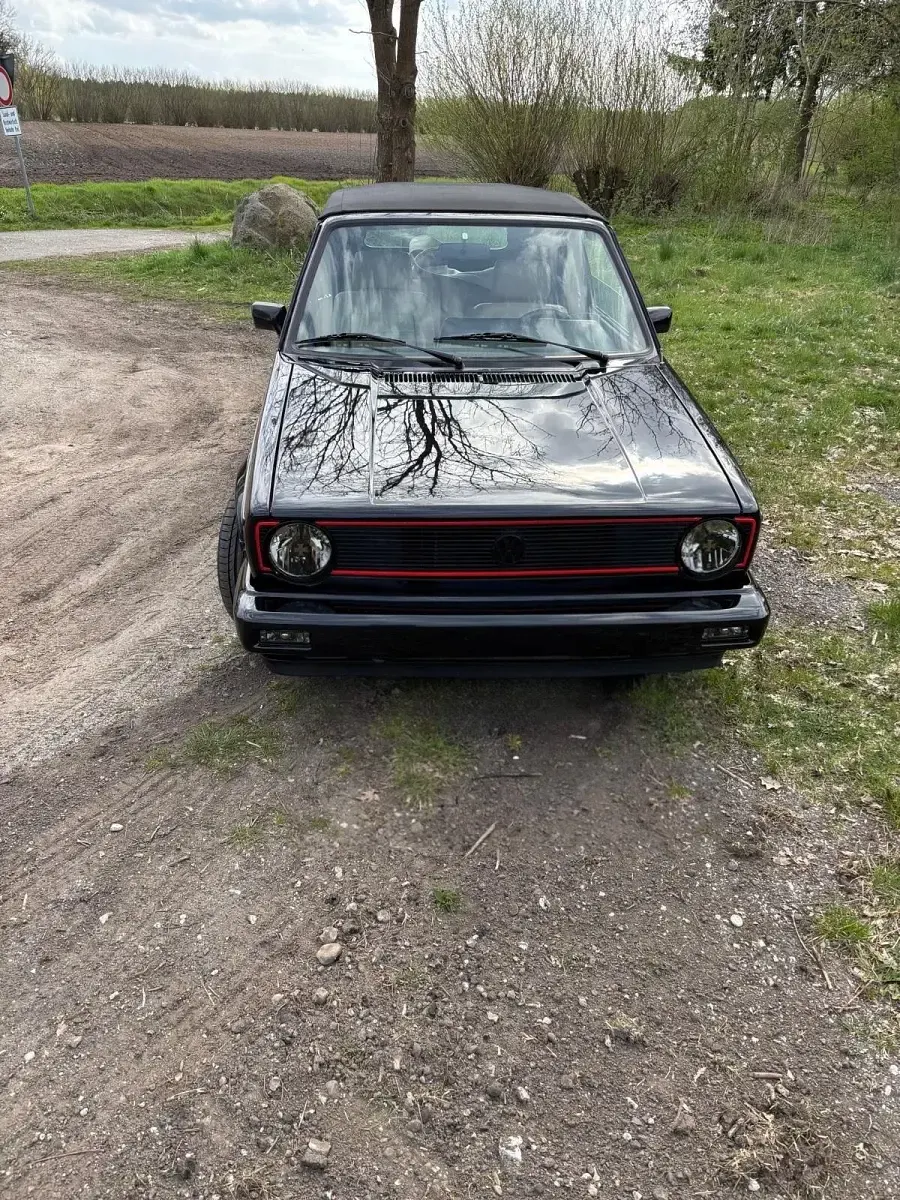 Gebraucht VW Golf Cabriolet Classicline 98 PS (72 kW) 1993 Schwarz Cabrio