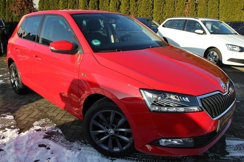 Gebraucht Skoda Fabia Soleil 95 PS (69 kW) 2019 Rot Kleinwagen