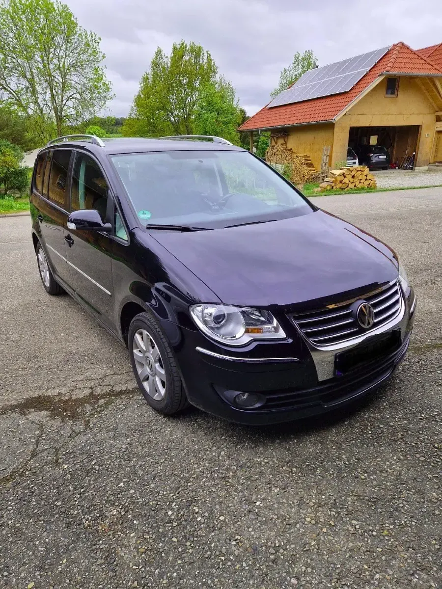 Gebraucht VW Touran 140 PS (102 kW) 2008 Schwarz Van / Kleinbus