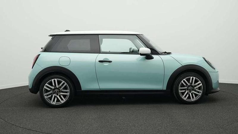 Gebraucht Mini Cooper Classic 156 PS (114 kW) 2024 Grün Kleinwagen