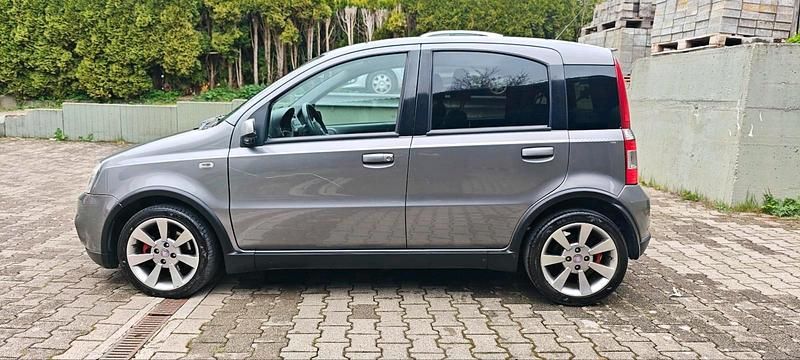 Gebraucht Fiat Panda 101 PS (74 kW) 2007 Grau Kleinwagen