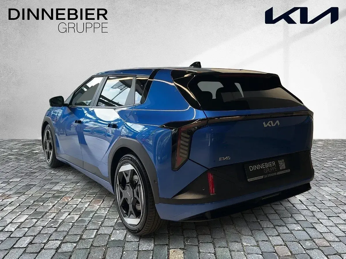 Neu Kia EV4 Earth 150 kW (204 PS) 2026 Blau (metallic) Kleinwagen