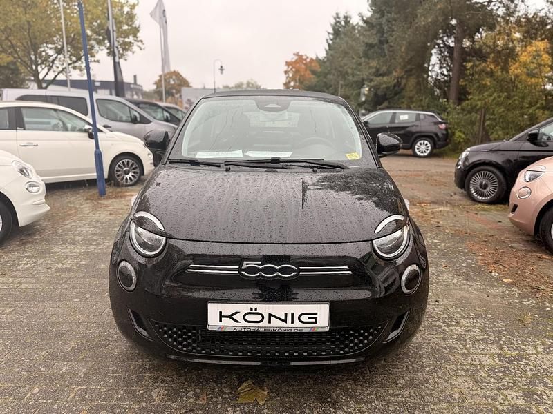 Gebraucht Fiat 500e 86 kW (118 PS) 2023 Schwarz Cabrio