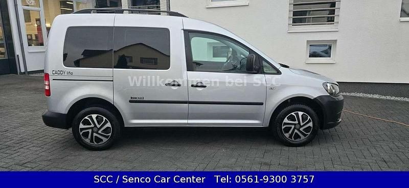 Silber Gebraucht 2011 VW Caddy Edition Van / Kleinbus | 5.950 € (Guter Preis) - Bild 1/4