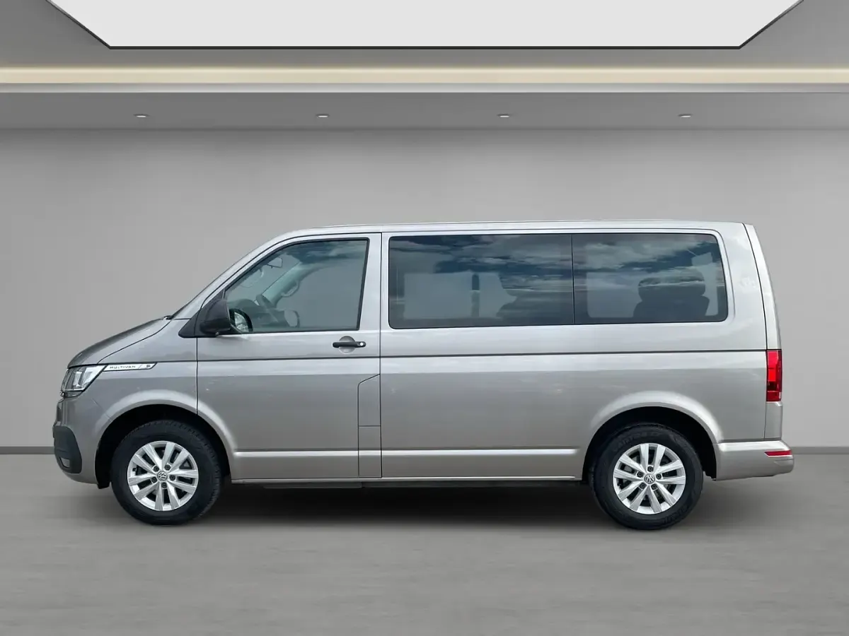 Gebraucht VW Multivan Family 150 PS (110 kW) 2021 Beige Van / Kleinbus