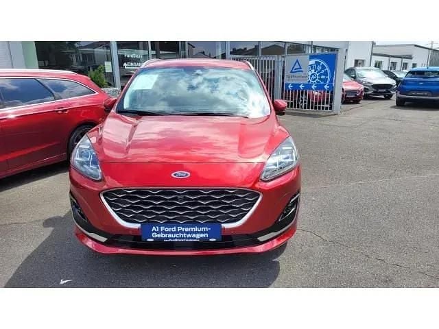 Rot Gebraucht 2022 Ford Kuga Vignale SUV | 26.850 € (Etwas zu teuer) - Bild 1/4