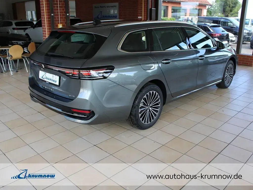 Neu VW Passat Elegance 150 PS (110 kW) 2026 Grau Kombi