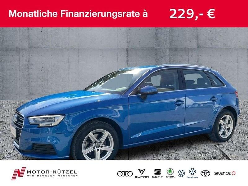 Arablau kristalleffekt Gebraucht 2019 Audi A3 Design Limousine | 17.460 € (Guter Preis) - Bild 1/4