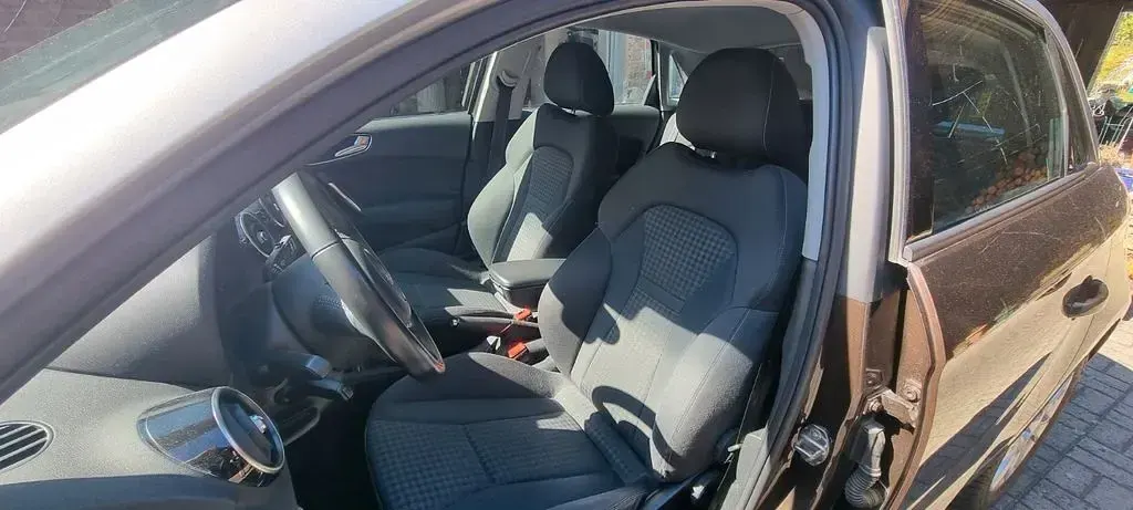 Gebraucht Audi A1 Ambition 122 PS (89 kW) 2013 Braun Kleinwagen