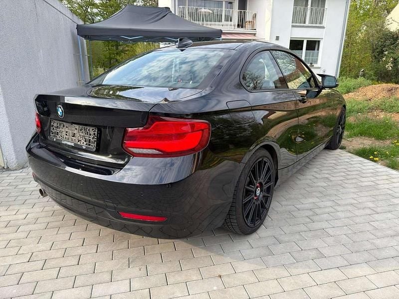 Używany BMW 218 Advantage 136 KM (100 kW) 2018 Czarny Coupe