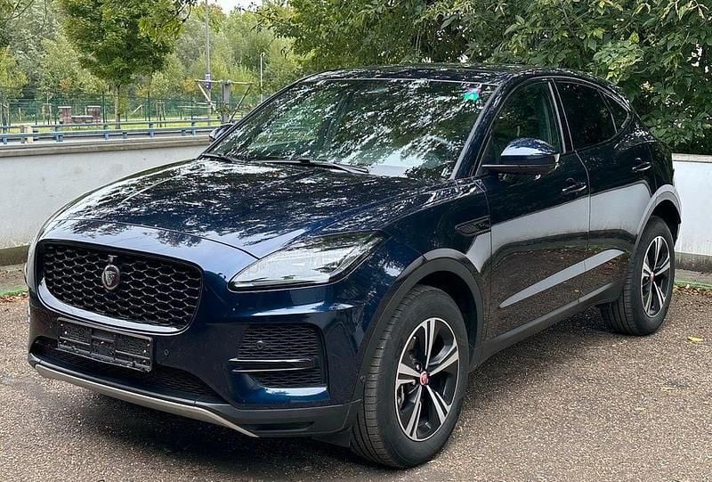 Portofino blue Gebraucht 2021 Jaguar E-Pace SE SUV | 27.800 € (Superpreis) - Bild 1/4
