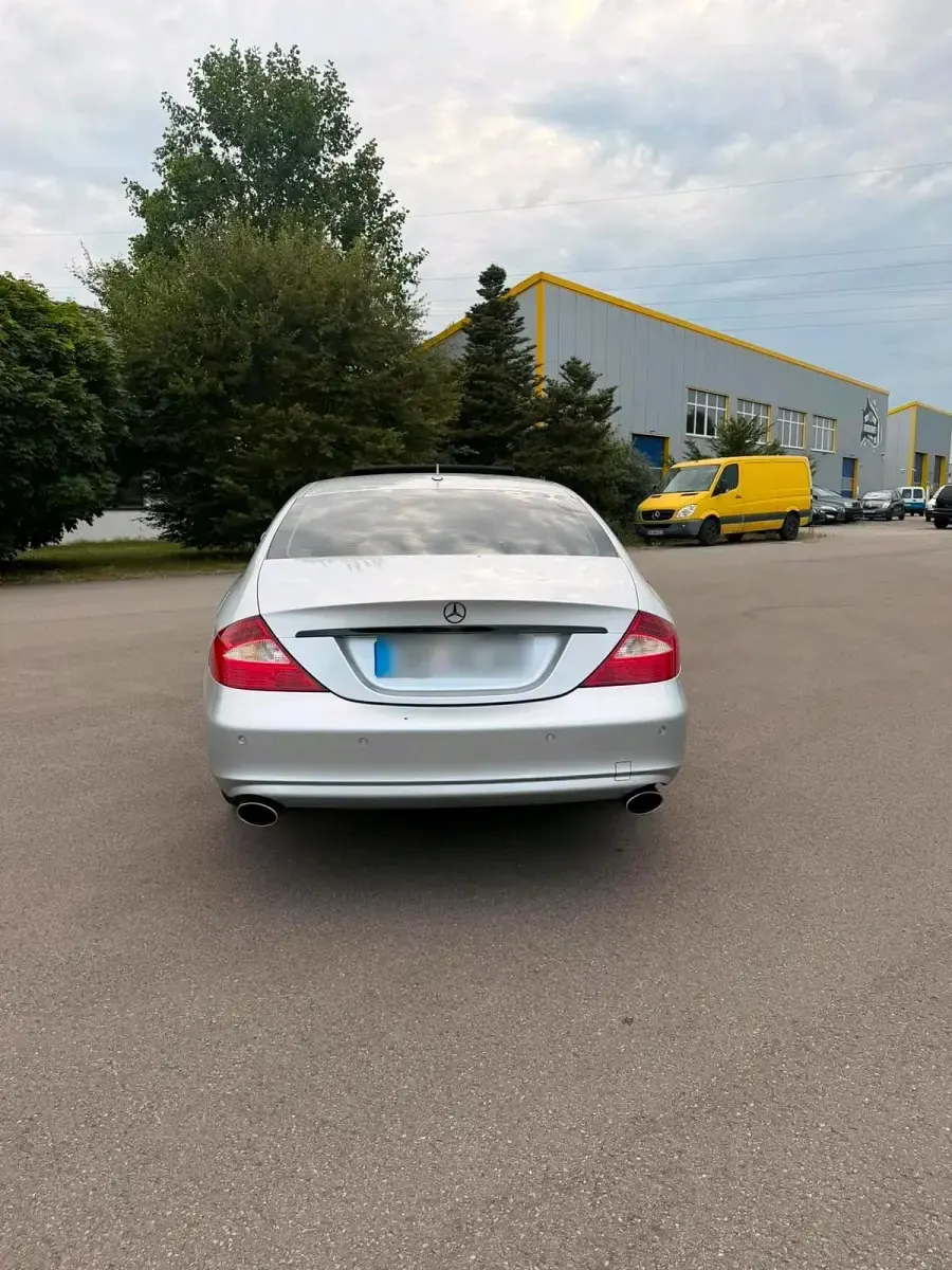 Gebraucht Mercedes CLS350 292 PS (214 kW) 2007 Grau Coupé