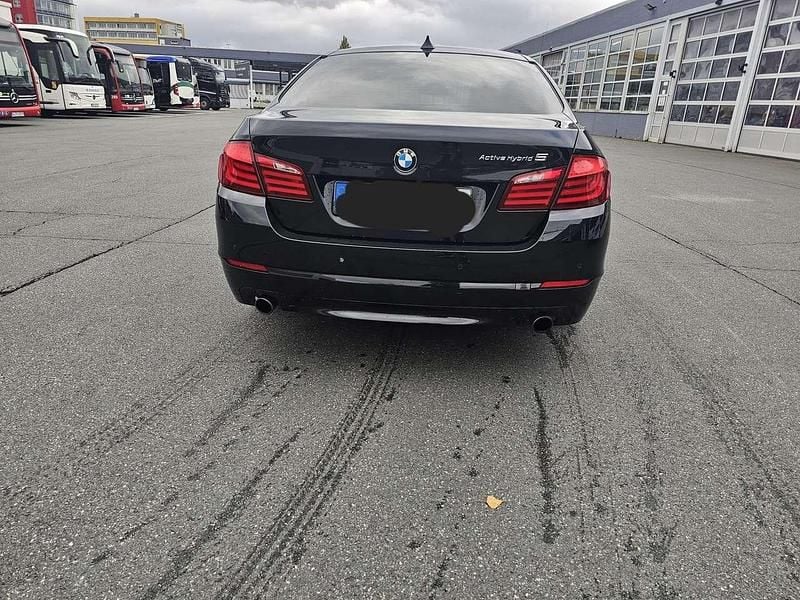 Gebraucht BMW ActiveHybrid 5 Performance 306 PS (225 kW) 2012 Schwarz Limousine