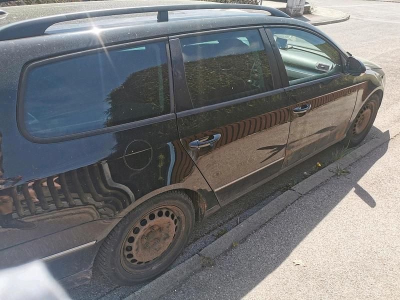 Second-hand VW Passat 140 CP (102 kW) 2008 Maro Break